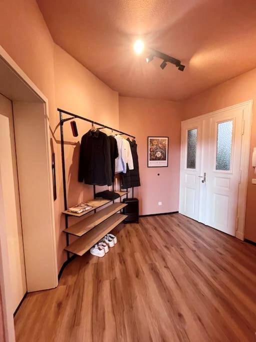 Apartment Schicke & Zentrale Altbauwohnung *